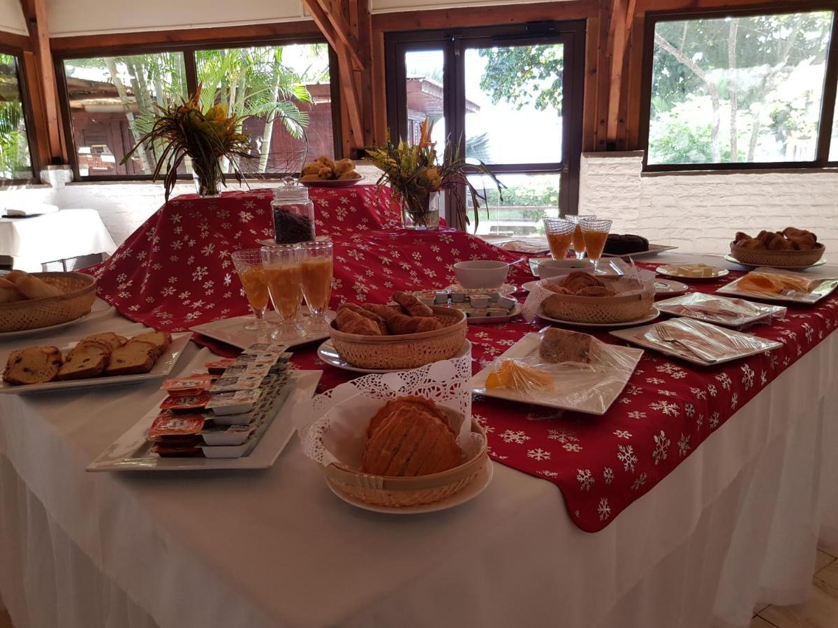 Le Trevani Hotel Koungou Ngoại thất bức ảnh